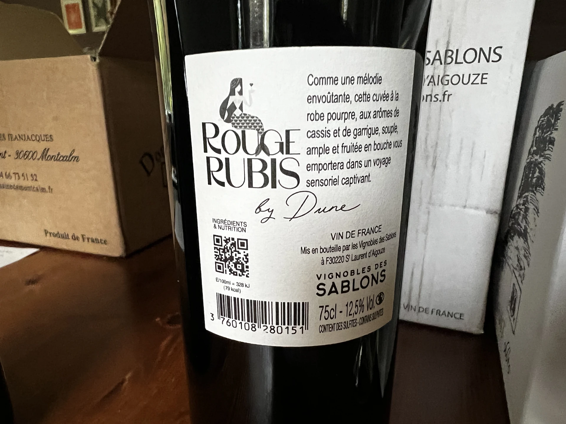 Etikett Rouge Rubis by Dune mit 12,5 % vol. von Vignobles des Sablons.